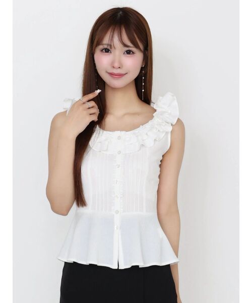 EATME(イートミー)の「フリルネックペプラムTOP(シャツ/ブラウス・レディース・ブルー/オフホワイト/ピンク・FREE)」の4枚目の写真