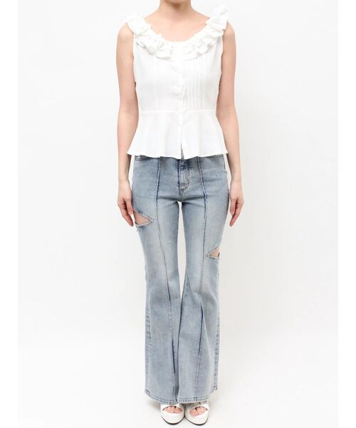 EATME(イートミー)の「フリルネックペプラムTOP(シャツ/ブラウス・レディース・ブルー/オフホワイト/ピンク・FREE)」の18枚目の写真