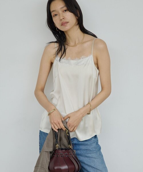 GALLARDAGALANTE（ガリャルダガランテ）の「サテンレースキャミ（シャツ/ブラウス・レディース・オフホワイト/ブラック・FREE）」の3枚目の写真