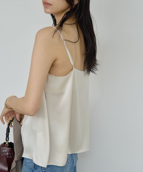 GALLARDAGALANTE（ガリャルダガランテ）の「サテンレースキャミ（シャツ/ブラウス・レディース・オフホワイト/ブラック・FREE）」の4枚目の写真