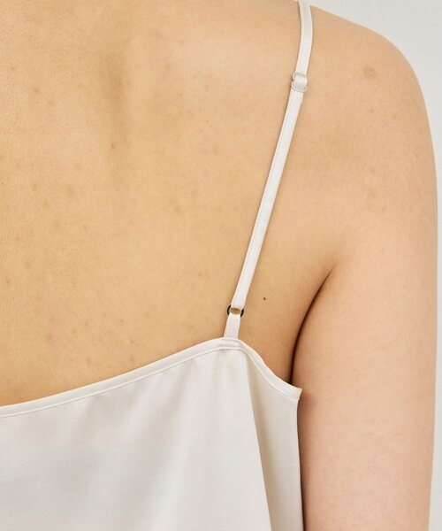 GALLARDAGALANTE（ガリャルダガランテ）の「サテンレースキャミ（シャツ/ブラウス・レディース・オフホワイト/ブラック・FREE）」の14枚目の写真