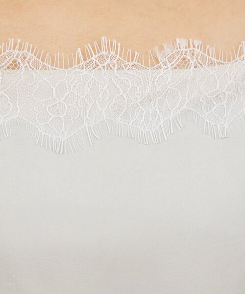 GALLARDAGALANTE（ガリャルダガランテ）の「サテンレースキャミ（シャツ/ブラウス・レディース・オフホワイト/ブラック・FREE）」の17枚目の写真