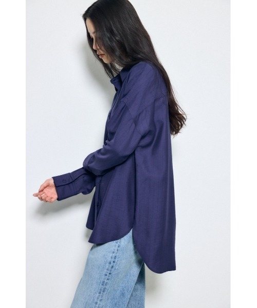 AZUL by moussy(アズールバイマウジー)の「スリーブボタンストライプシャツ(シャツ/ブラウス・レディース・ブルー系その他3/ベージュ系その他/ブルー系その他・SMALL/MEDIUM)」の17枚目の写真