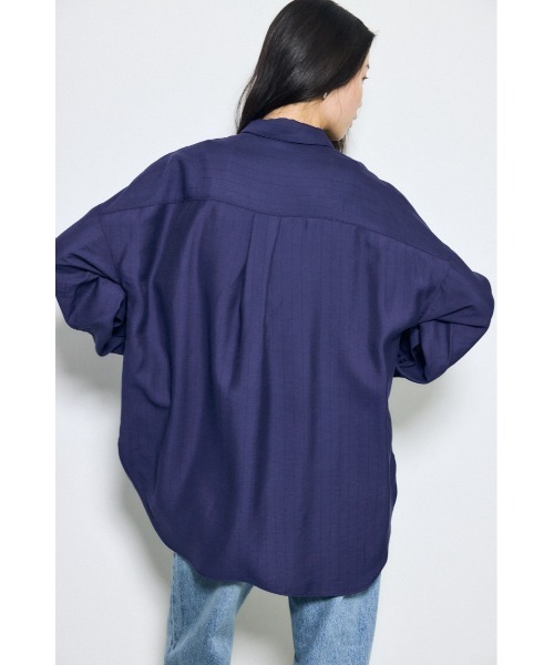 AZUL by moussy(アズールバイマウジー)の「スリーブボタンストライプシャツ(シャツ/ブラウス・レディース・ブルー系その他3/ベージュ系その他/ブルー系その他・SMALL/MEDIUM)」の18枚目の写真