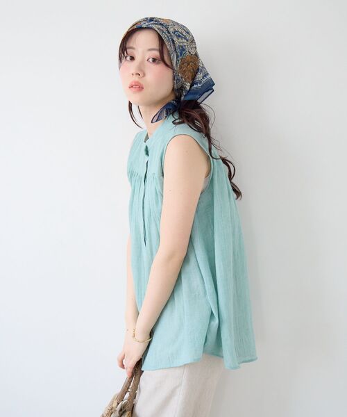 le.coeur blanc（ルクールブラン）の「《WEB限定アイテム》シフォンアソート柄スカーフ（バンダナ/スカーフ・レディース・ブラウン系その他2/ブルー系その他4/ホワイト系その他・FREE）」の19枚目の写真