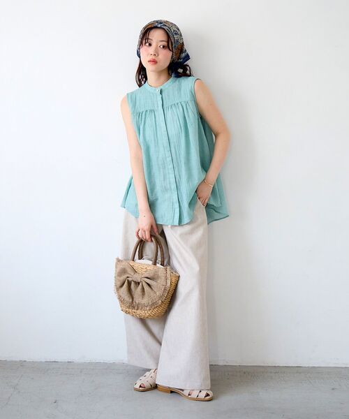 le.coeur blanc（ルクールブラン）の「《WEB限定アイテム》シフォンアソート柄スカーフ（バンダナ/スカーフ・レディース・ブラウン系その他2/ブルー系その他4/ホワイト系その他・FREE）」の20枚目の写真