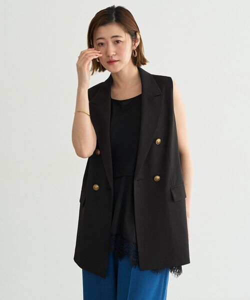 YECCA VECCA（イェッカヴェッカ）の「ドライタッチ金釦テーラードジレ（その他アウター・レディース・ライトベージュ/ブラウン/ブラック・FREE）」の2枚目の写真