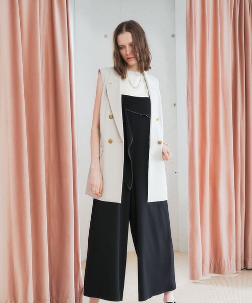 YECCA VECCA（イェッカヴェッカ）の「ドライタッチ金釦テーラードジレ（その他アウター・レディース・ライトベージュ/ブラウン/ブラック・FREE）」の9枚目の写真