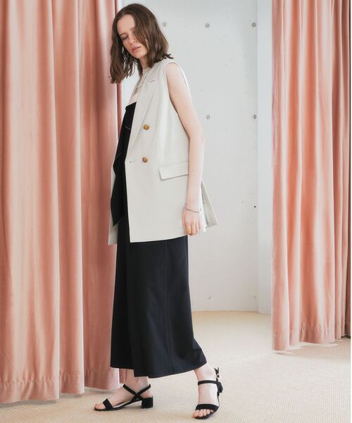 YECCA VECCA（イェッカヴェッカ）の「ドライタッチ金釦テーラードジレ（その他アウター・レディース・ライトベージュ/ブラウン/ブラック・FREE）」の12枚目の写真