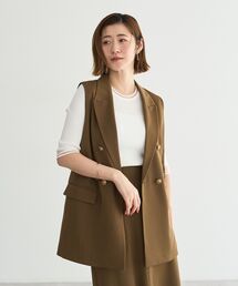 YECCA VECCA（イェッカヴェッカ）の「ドライタッチ金釦テーラードジレ（その他アウター）」