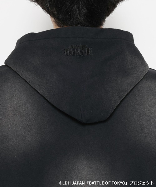 RAGEBLUE（レイジブルー）の「【BATTLE OF TOKYO】ROWDY SHOGUN / コラボ刺繍ジップパーカー（パーカー・レディース・ブラック・FREE）」の6枚目の写真