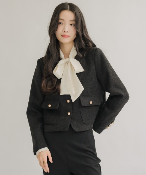 NEUNA（ヌナ）の「スプリングボタンジャケット（ノーカラージャケット・レディース・ライトブルー/アイボリー/ブラック・FREE）」の17枚目の写真