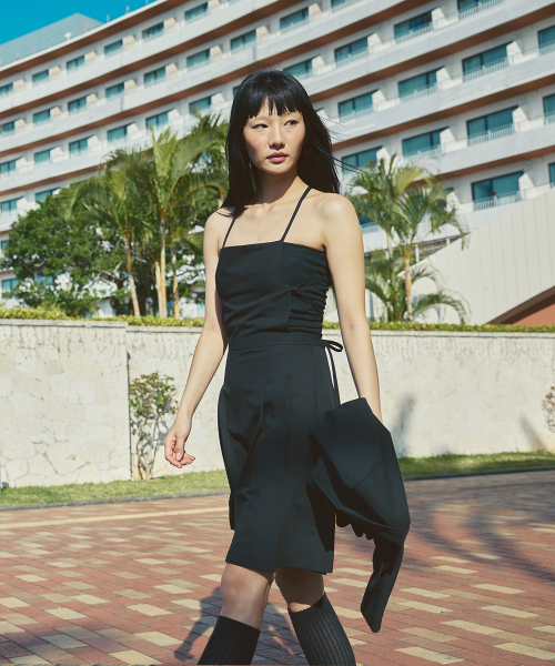 AFTERHOURS(アフターアワーズ)の「BACKLESS STRAP DRESS (BLACK)(ワンピース・レディース・ブラック・FREE)」の5枚目の写真