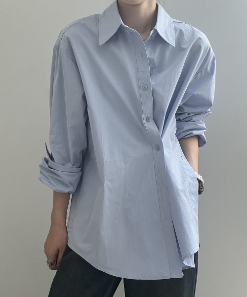 Aelina(エリナ)の「イレギュラースリット長袖シャツ(シャツ/ブラウス・レディース・ホワイト/ブルー・M/L)」の18枚目の写真