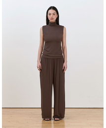 MUARMUS（ムアルムス）の「Lea Wide Pants [Brown]（その他パンツ）」