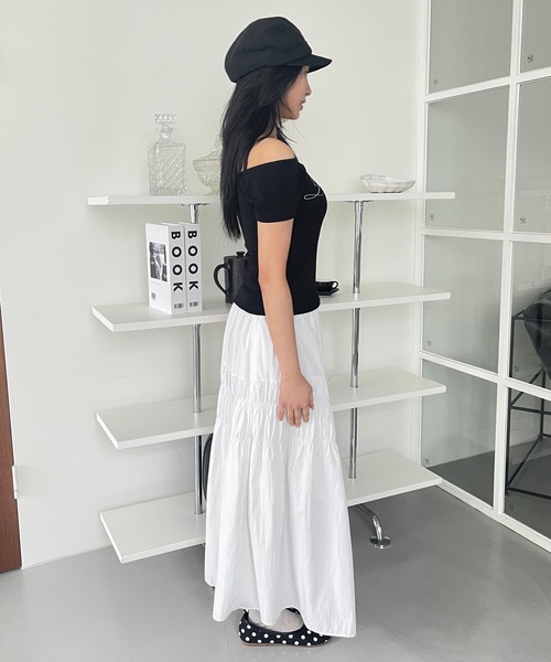 UNE MANSION(ユヌマンション)の「レタリングデザイン2WAYTシャツカットソー(Tシャツ/カットソー・レディース・ブラック/ホワイト・FREE)」の21枚目の写真