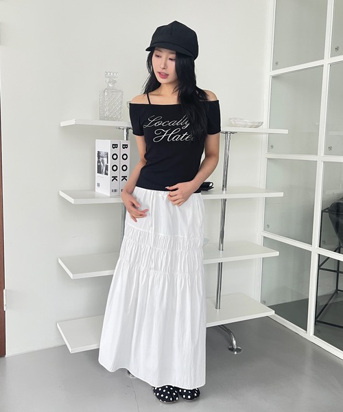 UNE MANSION(ユヌマンション)の「レタリングデザイン2WAYTシャツカットソー(Tシャツ/カットソー・レディース・ブラック/ホワイト・FREE)」の17枚目の写真