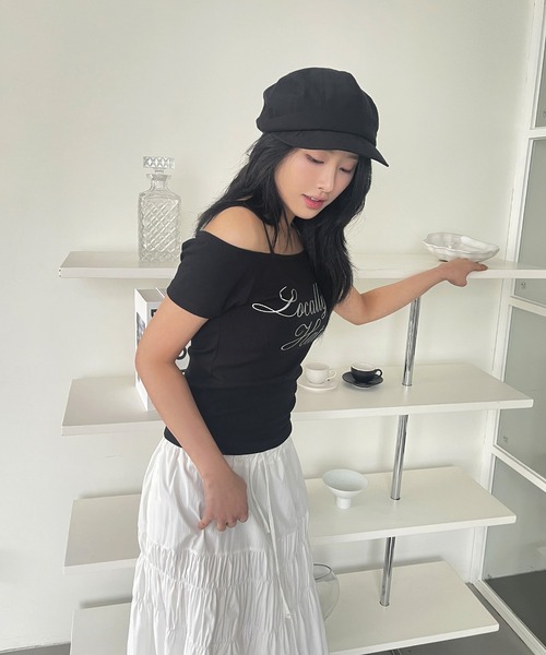UNE MANSION(ユヌマンション)の「レタリングデザイン2WAYTシャツカットソー(Tシャツ/カットソー・レディース・ブラック/ホワイト・FREE)」の16枚目の写真