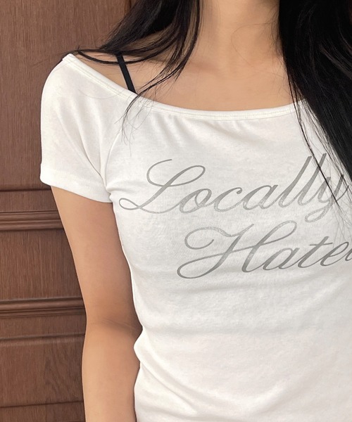 UNE MANSION(ユヌマンション)の「レタリングデザイン2WAYTシャツカットソー(Tシャツ/カットソー・レディース・ブラック/ホワイト・FREE)」の8枚目の写真