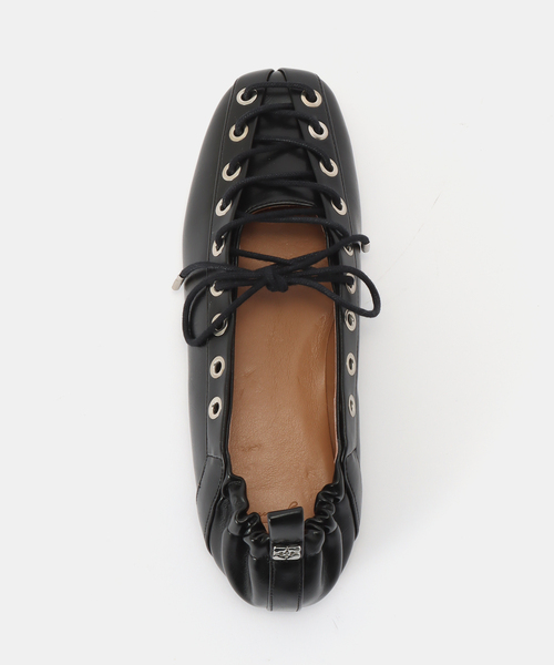 GANNI(ガニー)の「GANNI / ガニー Eyelets Lace Up Ballerina Crinkle(バレエシューズ・レディース・ブラック・37/36)」の6枚目の写真