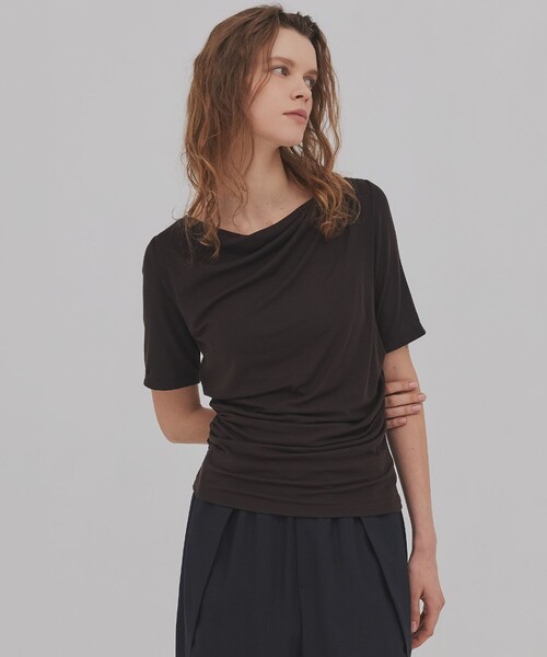 PUBLIC TOKYO（パブリックトウキョウ）の「【2026新作／大人気完売再入荷】ドレープハーフスリーブトップ（Tシャツ/カットソー・レディース・ライトグレー/ホワイト/ブラウン・FREE）」の9枚目の写真