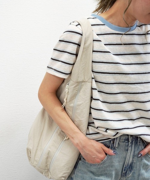 gossara(ゴサラ)の「【見た目以上の収納力】BIGワンショルダーBAG(ショルダーバッグ・レディース・ネイビー/アイボリー・FREE)」の8枚目の写真