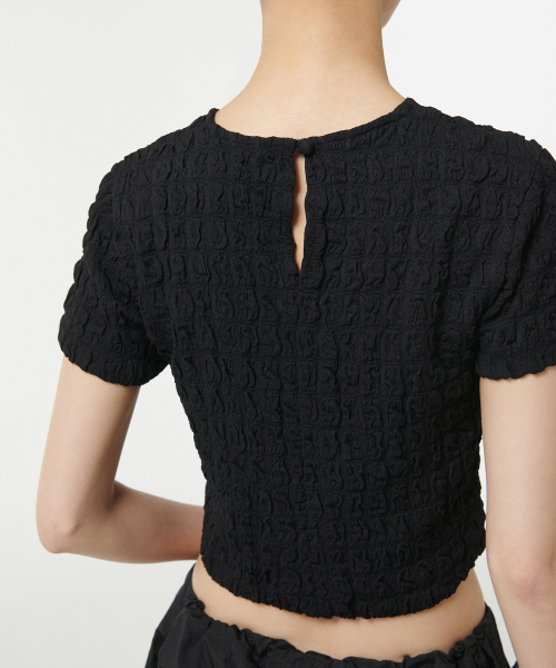 MUSINSA STANDARD WOMAN（ムシンサスタンダードウーマン）の「ウィメンズスモークドクロップTシャツ[ブラック]（Tシャツ/カットソー・レディース・その他・SMALL/MEDIUM/LARGE/X-SMALL）」の5枚目の写真