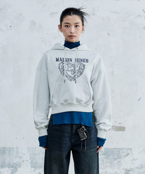 MAISON MINED(メゾンミネド)の「(W) DOODLE HEART CROP HOODIE MELANGE WHITE(パーカー・レディース・その他・SMALL/MEDIUM)」の9枚目の写真
