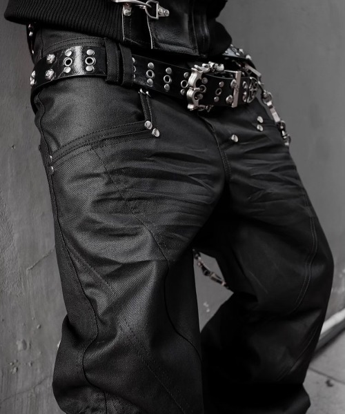 RICH(リッチ)の「【RICH】Machine-wax Flare Pant / 【リッチ】ダブルウエストフレアデニムパンツ(デニムパンツ・メンズ・ブラック・L/M)」の4枚目の写真