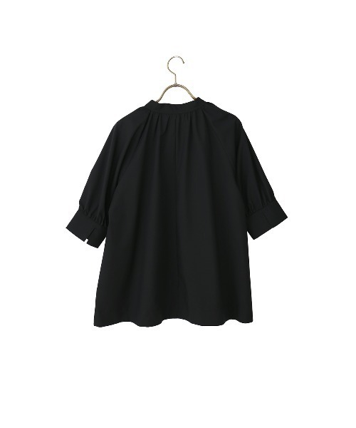 AOYAMA（アオヤマ）の「ハイネックギャザーリボンブラウス【涼】【5分袖】（Tシャツ/カットソー・レディース・キャメル/ブルー/ブラック・L/M）」の13枚目の写真