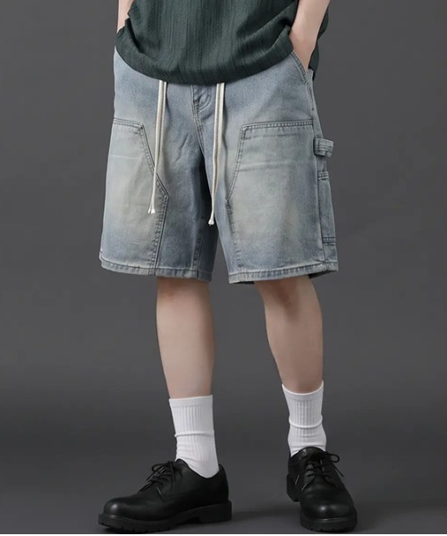 revertical(リバーティカル)の「ヴィンテージウォッシュデニムショートパンツ/ ワイドシルエット(デニムパンツ・メンズ・サックスブルー/ブラック・LARGE/MEDIUM)」の8枚目の写真