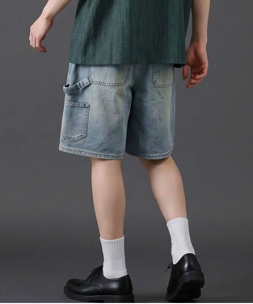 revertical(リバーティカル)の「ヴィンテージウォッシュデニムショートパンツ/ ワイドシルエット(デニムパンツ・メンズ・サックスブルー/ブラック・LARGE/MEDIUM)」の9枚目の写真
