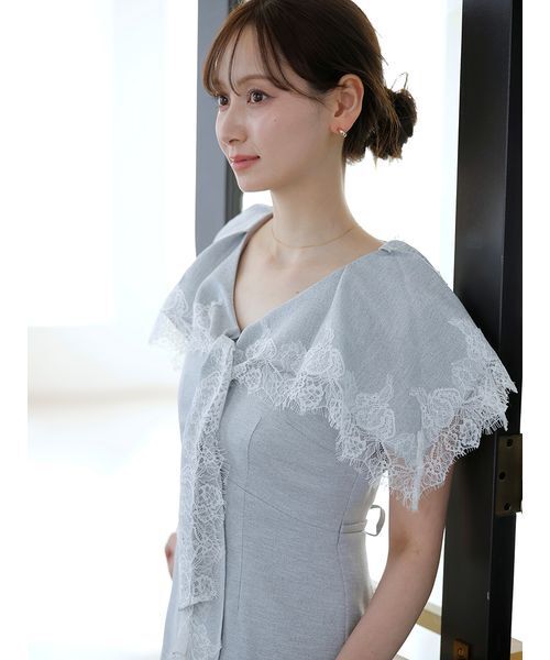 SNIDEL（スナイデル）の「ヘムレースフリルカラーワンピース（ワンピース・レディース・ドット/ダークブラウン/グレー・0/1）」の21枚目の写真