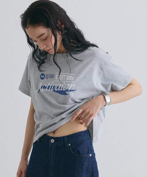 COLONY 2139(コロニートゥーワンスリーナイン)の「アソートロゴプリントTシャツ(Tシャツ/カットソー・レディース・ホワイト/ネイビー/グレー・FREE)」の20枚目の写真