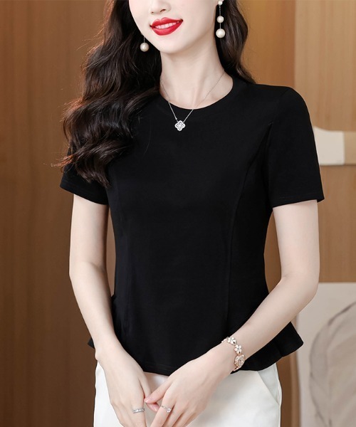 AMAJI(アマジ)の「ラウンドネック フリルヘム 半袖Tシャツ(Tシャツ/カットソー・レディース・ブラック・LARGE/X-LARGE/XX-LARGE)」の4枚目の写真