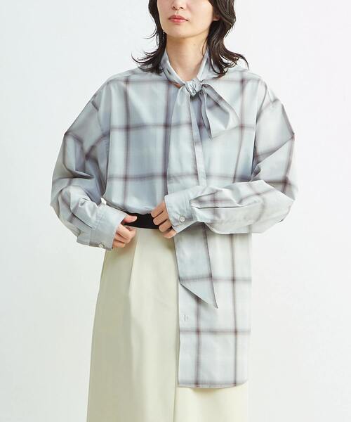 CONVERSE TOKYO(コンバーストウキョウ)の「BOWTIE RELAX SHIRT(シャツ/ブラウス・レディース・その他1/その他2/ブラック/ブルー・MEDIUM/SMALL)」の3枚目の写真