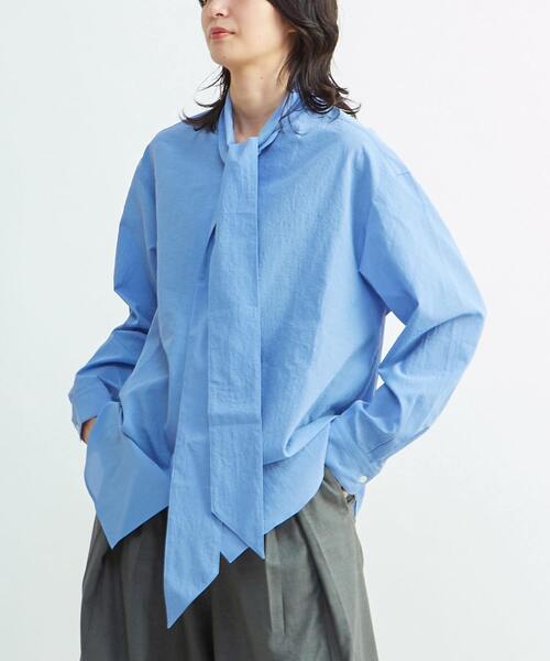 CONVERSE TOKYO(コンバーストウキョウ)の「BOWTIE RELAX SHIRT(シャツ/ブラウス・レディース・その他1/その他2/ブラック/ブルー・MEDIUM/SMALL)」の1枚目の写真