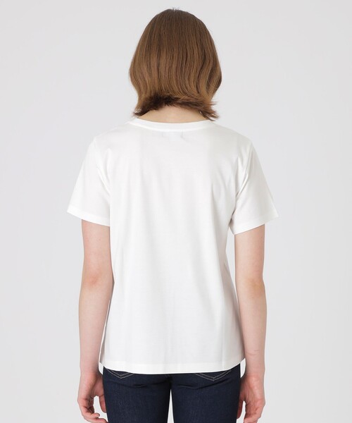 BLUE LABEL CRESTBRIDGE(ブルーレーベルクレストブリッジ)の「【一部店舗限定】コンパクトスムースポケットTシャツ(Tシャツ/カットソー・レディース・オフホワイト・38/40)」の5枚目の写真