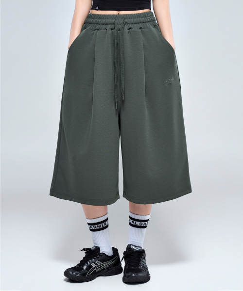 PHYSICAL GARMENTS（フィジカルガーメンツ）の「P2628 ガンヨンテンションピンタックバミューダパンツ [4COLOR]（その他パンツ・メンズ・チャコール/ブラック/グレー・LARGE/SMALL/XX-LARGE）」の7枚目の写真