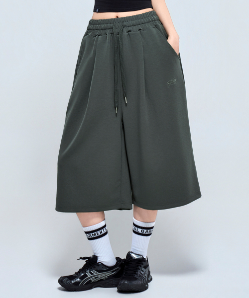PHYSICAL GARMENTS（フィジカルガーメンツ）の「P2628 ガンヨンテンションピンタックバミューダパンツ [4COLOR]（その他パンツ・メンズ・チャコール/ブラック/グレー・LARGE/SMALL/XX-LARGE）」の8枚目の写真