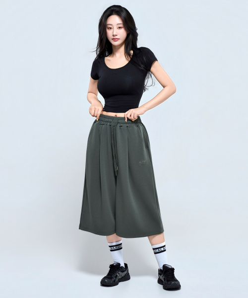 PHYSICAL GARMENTS（フィジカルガーメンツ）の「P2628 ガンヨンテンションピンタックバミューダパンツ [4COLOR]（その他パンツ・メンズ・チャコール/ブラック/グレー・LARGE/SMALL/XX-LARGE）」の9枚目の写真