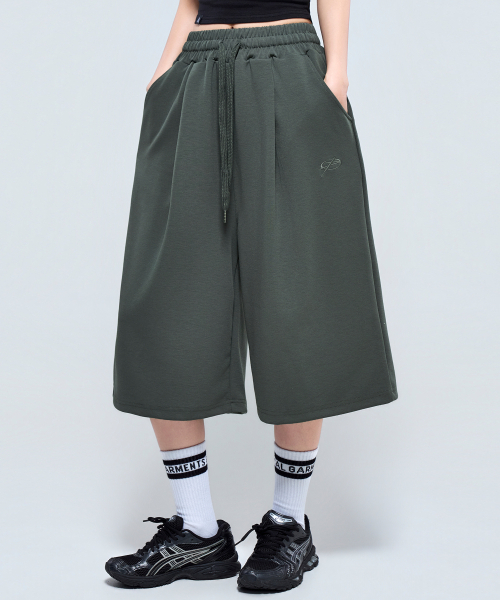 PHYSICAL GARMENTS（フィジカルガーメンツ）の「P2628 ガンヨンテンションピンタックバミューダパンツ [4COLOR]（その他パンツ・メンズ・チャコール/ブラック/グレー・LARGE/SMALL/XX-LARGE）」の11枚目の写真