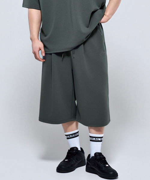 PHYSICAL GARMENTS（フィジカルガーメンツ）の「P2628 ガンヨンテンションピンタックバミューダパンツ [4COLOR]（その他パンツ・メンズ・チャコール/ブラック/グレー・LARGE/SMALL/XX-LARGE）」の19枚目の写真