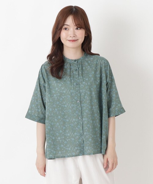 one'sterrace(ワンズテラス)の「キャンブリック 花柄5分袖ブラウス(シャツ/ブラウス・レディース・イエロー系8/アイボリー系8/ブルー系その他7/グリーン系その他6・02)」の3枚目の写真