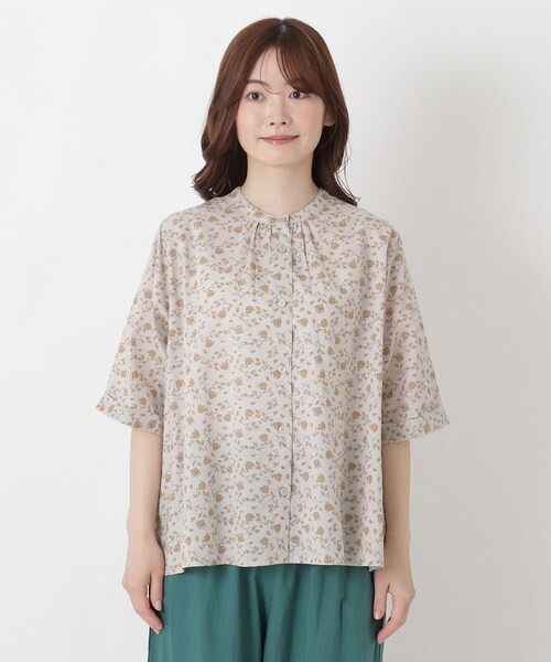 one'sterrace(ワンズテラス)の「キャンブリック 花柄5分袖ブラウス(シャツ/ブラウス・レディース・イエロー系8/アイボリー系8/ブルー系その他7/グリーン系その他6・02)」の19枚目の写真
