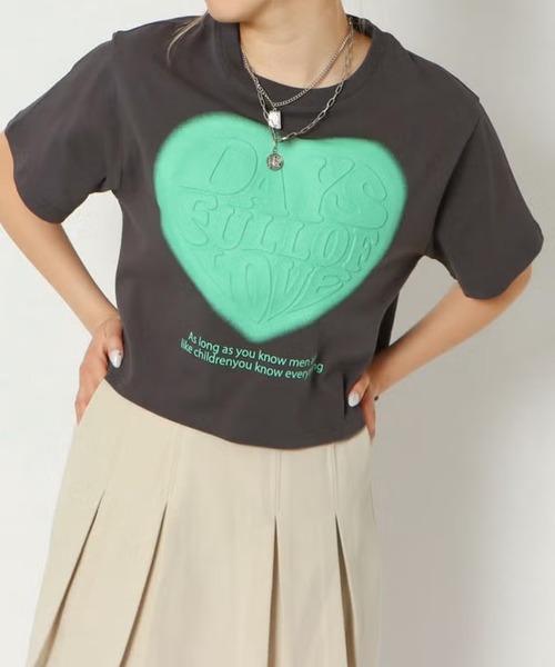GORGE(ゴージ)の「DAYSハートエンジェルTシャツ(Tシャツ/カットソー・レディース・オフホワイト/スミクロ・F)」の6枚目の写真
