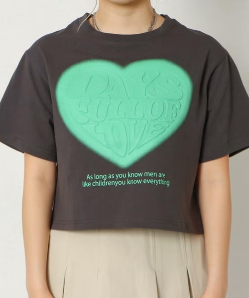 GORGE(ゴージ)の「DAYSハートエンジェルTシャツ(Tシャツ/カットソー・レディース・オフホワイト/スミクロ・F)」の8枚目の写真
