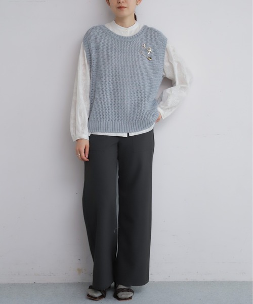 NOMBRE IMPAIR（ノンブルアンペール）の「メタリックヤーン　透かし編みメッシュベスト（ベスト・レディース・グレイッシュブルー/ネイビー・FREE）」の4枚目の写真