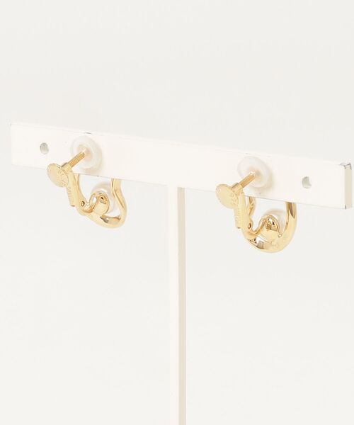 Kengo Kuma + MA,YU (ケンゴ クマ プラス マユ )の「ケンゴ クマ プラス マユ イヤリング(イヤリング・レディース・イエローゴールド・ONE SIZE)」の3枚目の写真