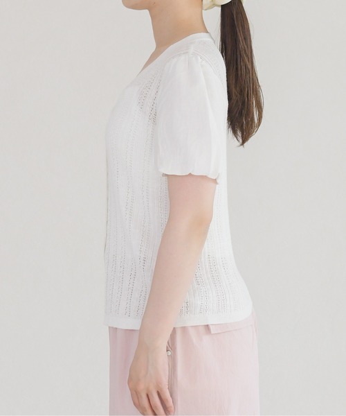 MISCH MASCH(ミッシュマッシュ)の「2026春夏新作 異素材パフスリーブニット(カーディガン/ボレロ・レディース・ベージュ/ホワイト・フリ-)」の18枚目の写真